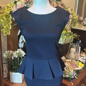 NWOT Alice and Olivia Elegant Navy Peplum Top Dress